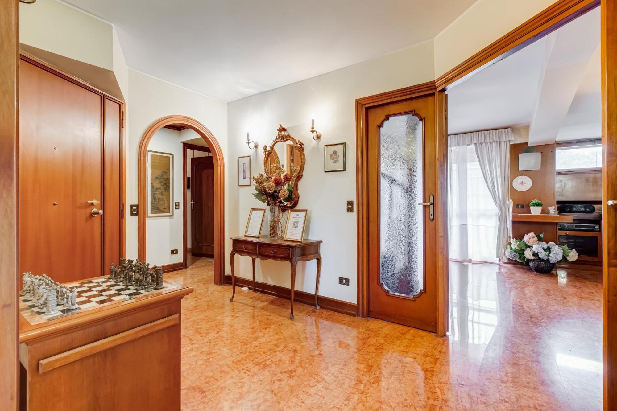 Appartamento The Elegant Penthouse - Ampio Attico Con Posto Auto Roma